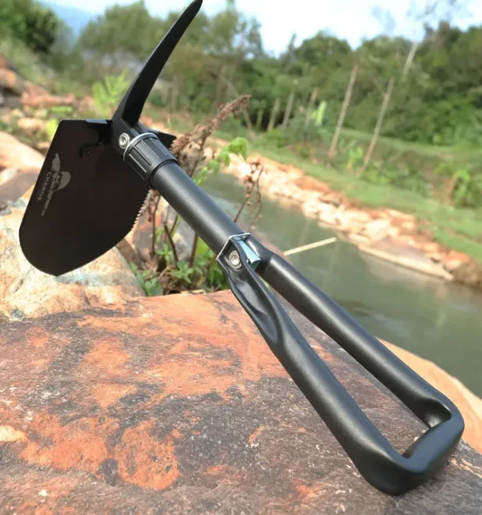WETACTICS tactical shovel in axe and pick configuration