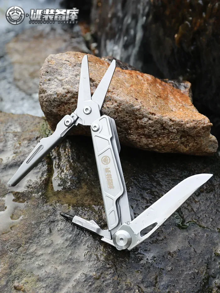 WETACTICS Pioneer1.0 folding scissors multitool with all tools deployed