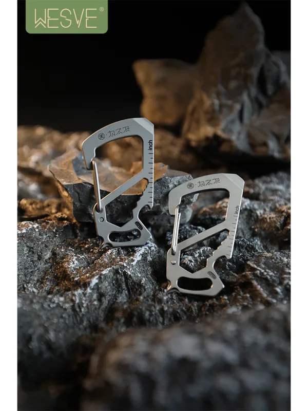 WETACTICS titanium EDC keychain tool with screwdrivers and carabiner